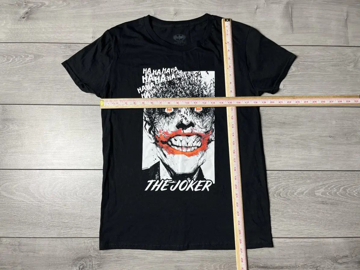DC Comics Batman T-shirt joker size medium movie dc comics Size US M / EU 48-50 / 2 - 5 Thumbnail