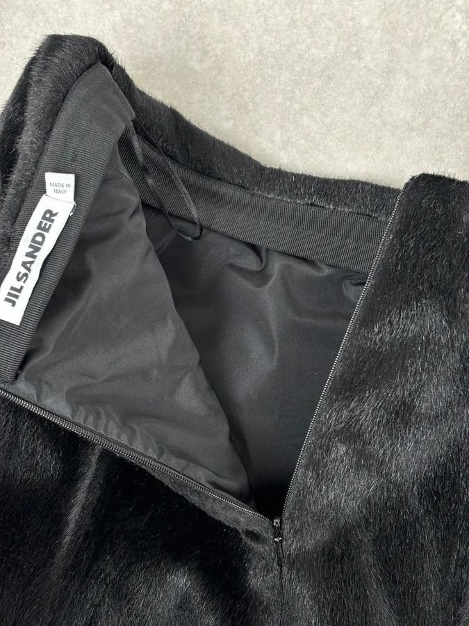 Jil Sander FW2011 Jil Sander Black A-Line Faux Pony Hair Skirt Size 26" / US 2 / IT 38 - 9 Thumbnail