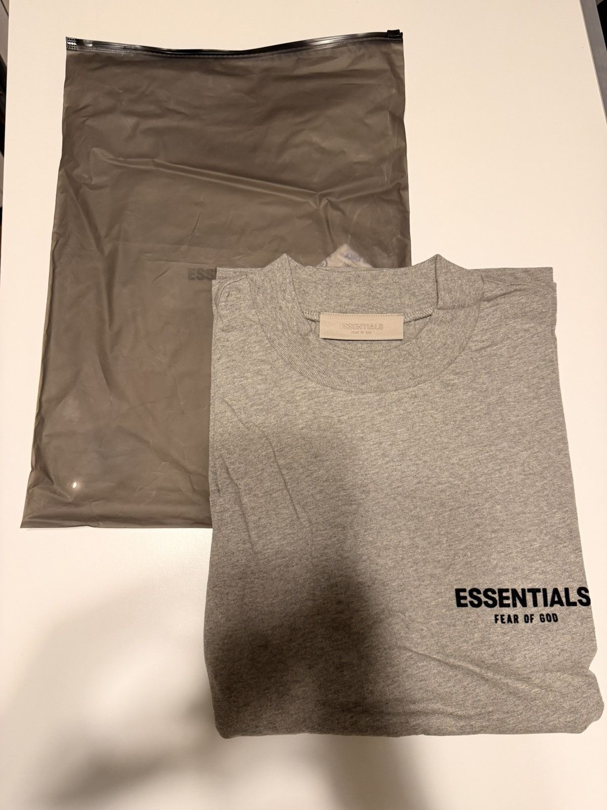 Fear of God Fear of God Essentials Short Sleeve T-Shirt size Small Size US S / EU 44-46 / 1 - 1 Thumbnail