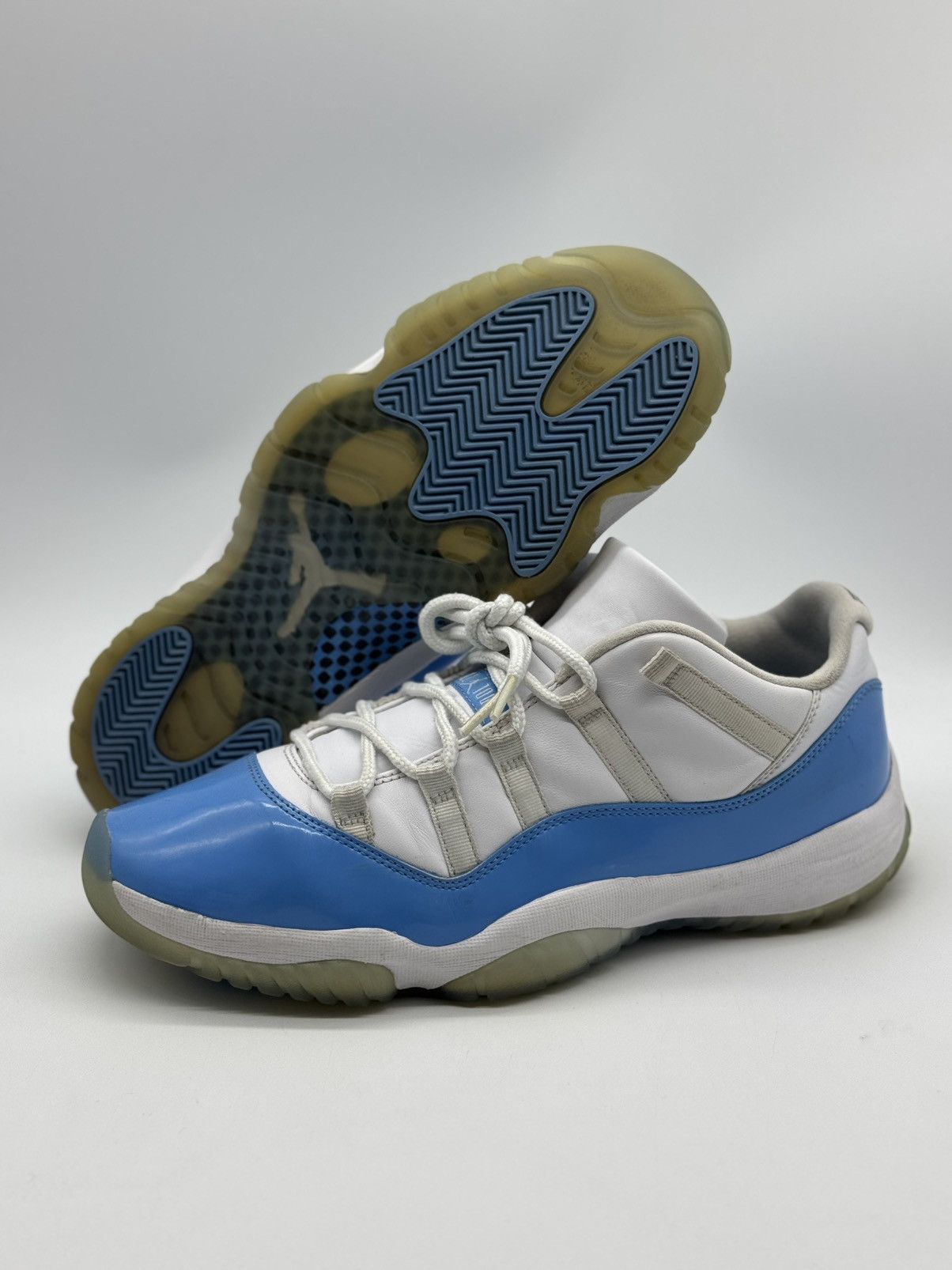 Jordan Brand × Nike Nike Air Jordan 11 Retro Low UNC University Blue Size US 11.5 / EU 44-45 - 1 Thumbnail