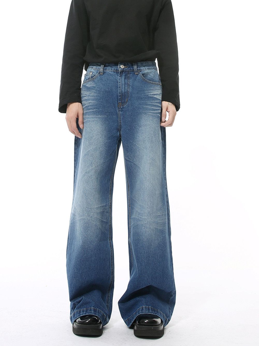 Jean Men's Japanese Retro Washed Straight Leg Loose Fit Jeans Size US 32 / EU 48 - 1 Thumbnail