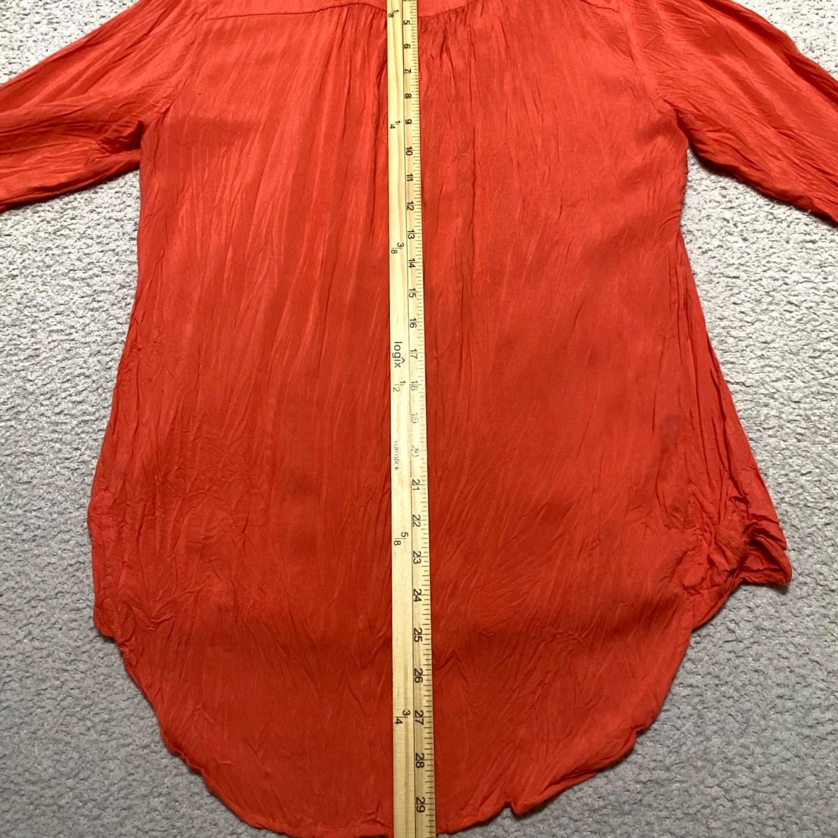 Vintage Sundance Shirt Womens Small Long Sleeve Solid Orange V-Neck Pullover Rayon Blouse Size S / US 4 / IT 40 - 6 Thumbnail