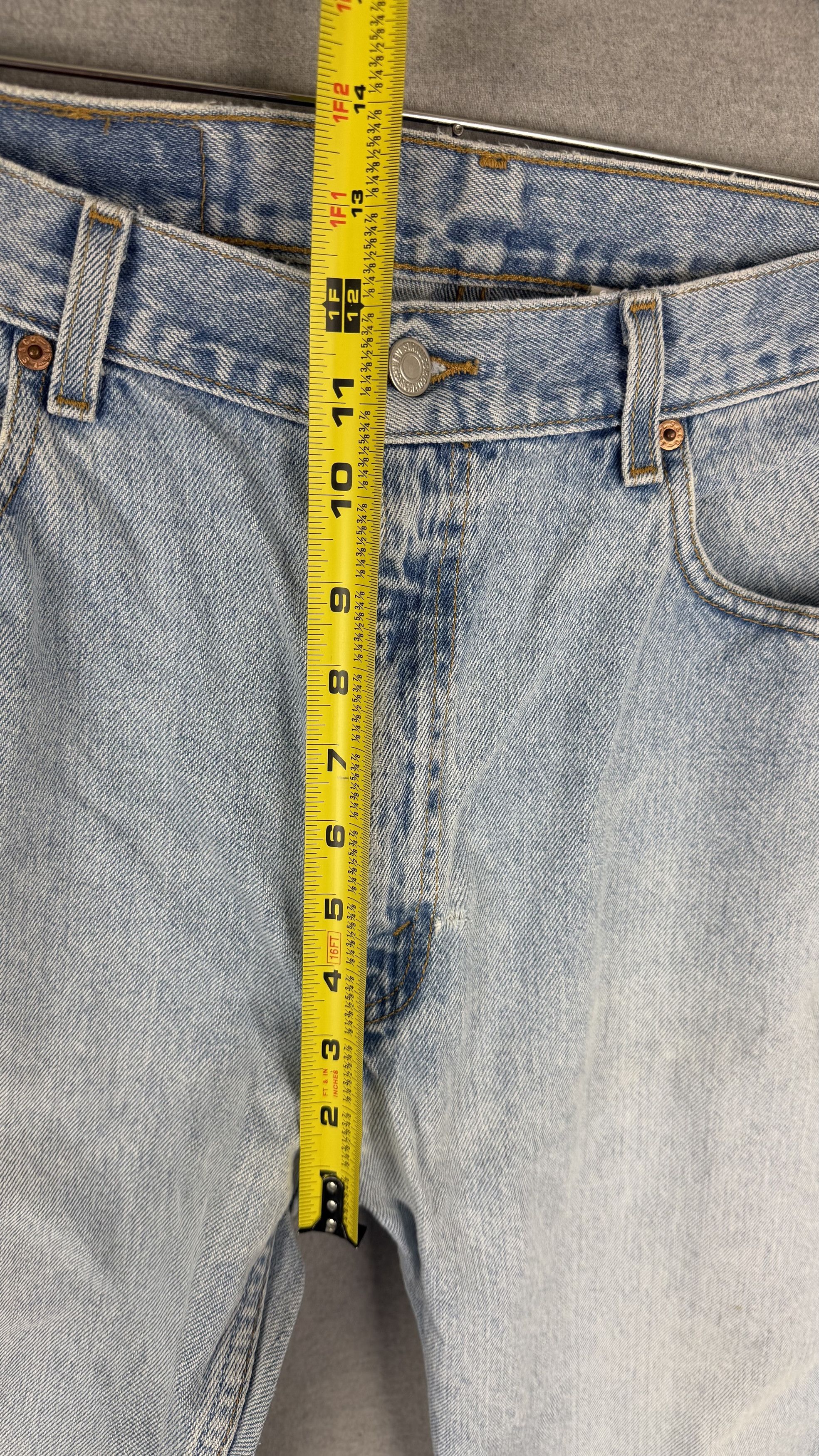 Levi's Levi's 505 Regular Fit Light Wash Jeans Mens 90s y2k Vintage Size US 33 - 6 Thumbnail