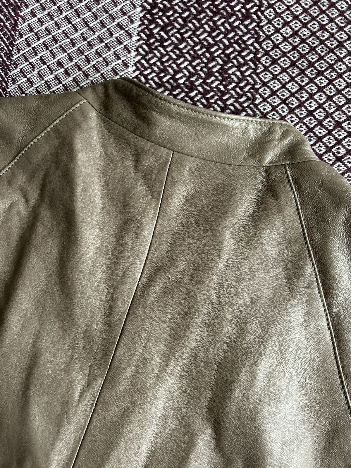 Genuine Leather Vintage Leather Jacket Solid Style Unisex 80s Size Small Size US S / EU 44-46 / 1 - 16 Thumbnail