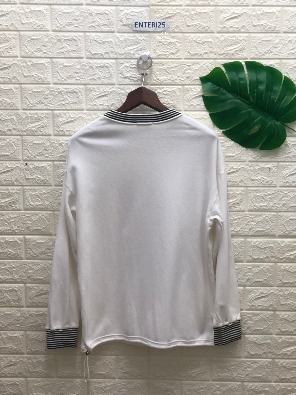 Vintage Vintage Courreges Sports Sweatshirt made in japan Size US XL / EU 56 / 4 - 5 Thumbnail