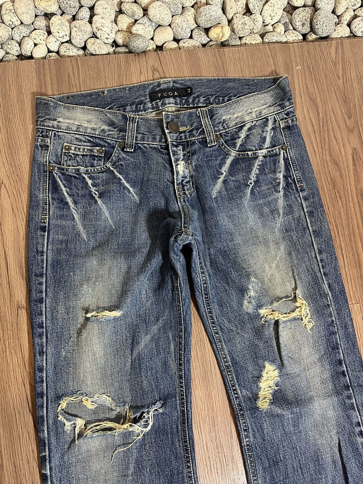 GOSTAR DE FUGA FUGA japan distressed clawmark lightning wash denim Size US 33 - 8 Thumbnail