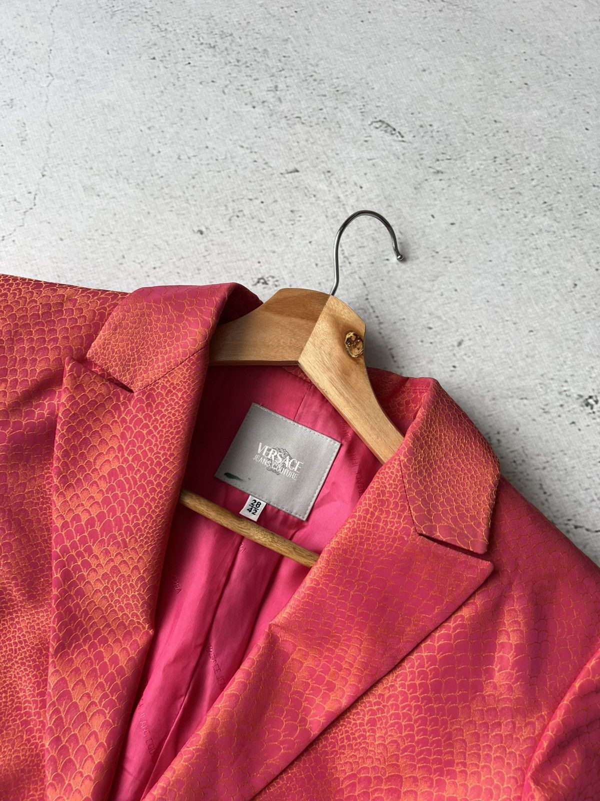 Versace Jeans Couture Vintage Versace Jeans Couture Blazer Pink Made in Italy Rare Size M / US 6-8 / IT 42-44 - 6 Thumbnail