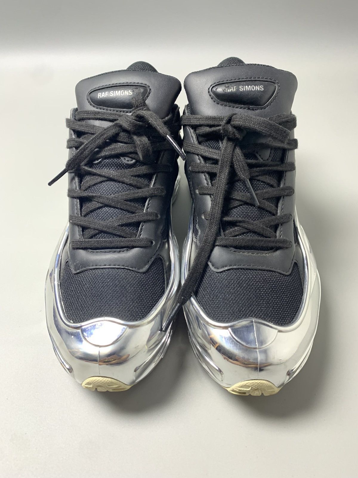 raf simons ozweego silver
