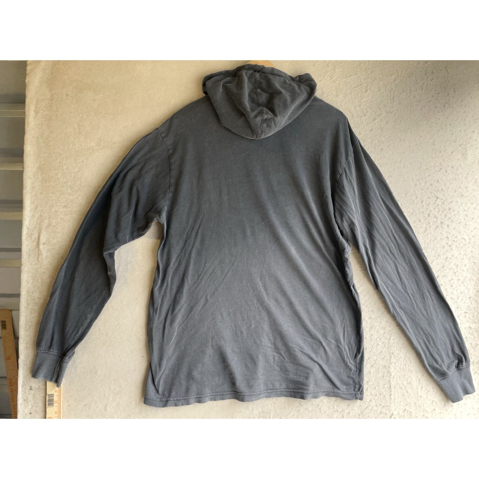 Vissla Vissla Hoodie Mens Long Sleeve Shirt XL Cotton Slight Stain See Pictures Size US XL / EU 56 / 4 - 2 Thumbnail