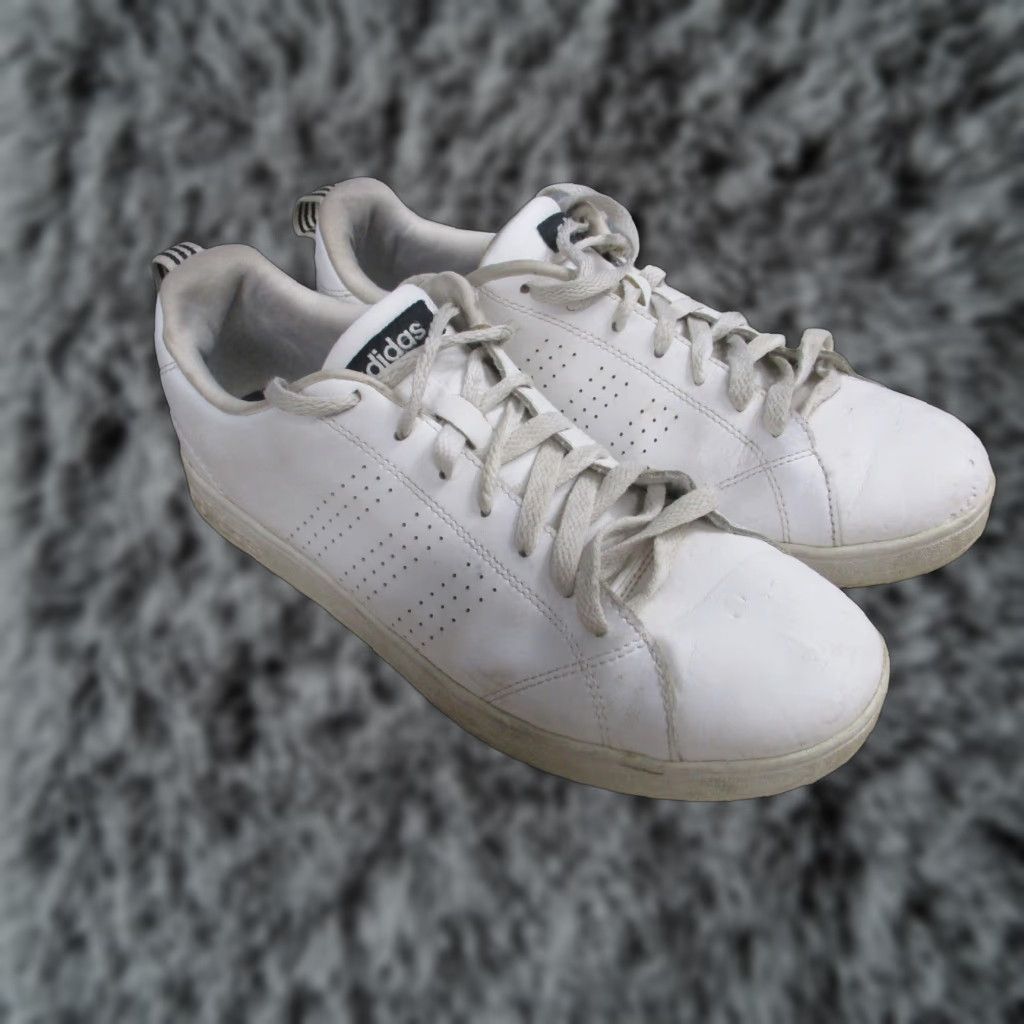 Adidas Adidas Neo Shoes Mens 10.5 White Classic Low Top Casual Sneakers F99091 Size US L / EU 52-54 / 3 - 1 Thumbnail