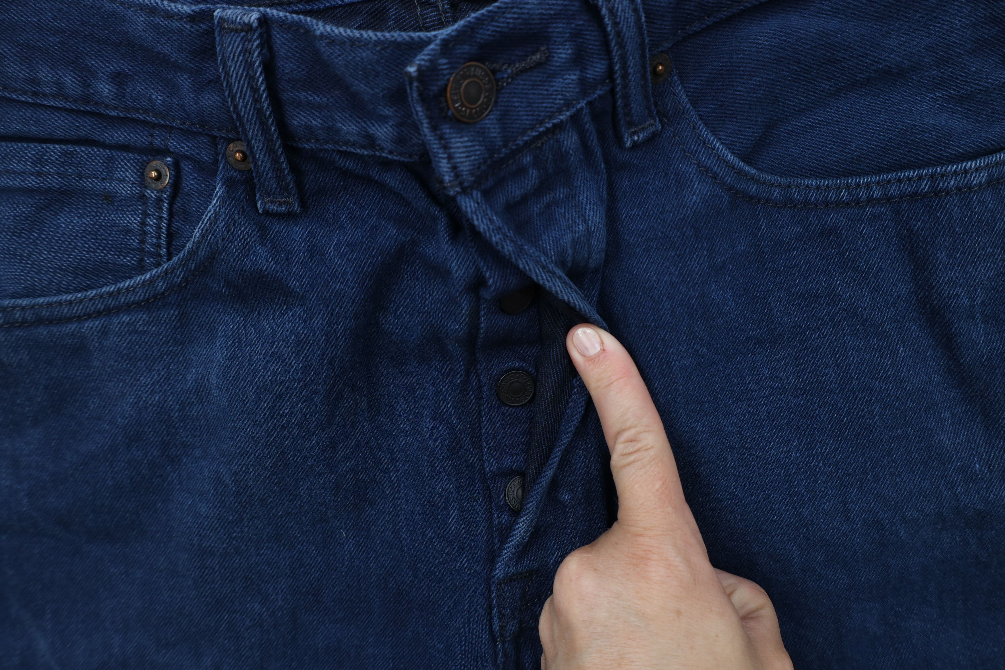 Levi's Vintage Y2K Levis 501xx Button Fly Original Fit Denim Jeans Size US 33 - 5 Thumbnail