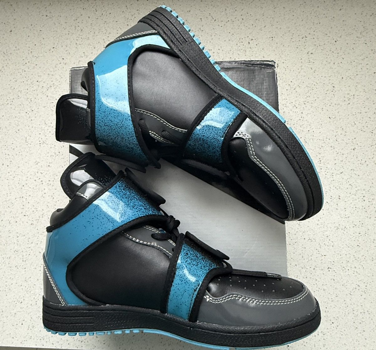 Ato Matsumoto Ato Matsumoto Patent Leather Sneakers (09SS Collection) Size US 11 / EU 44 - 2 Thumbnail