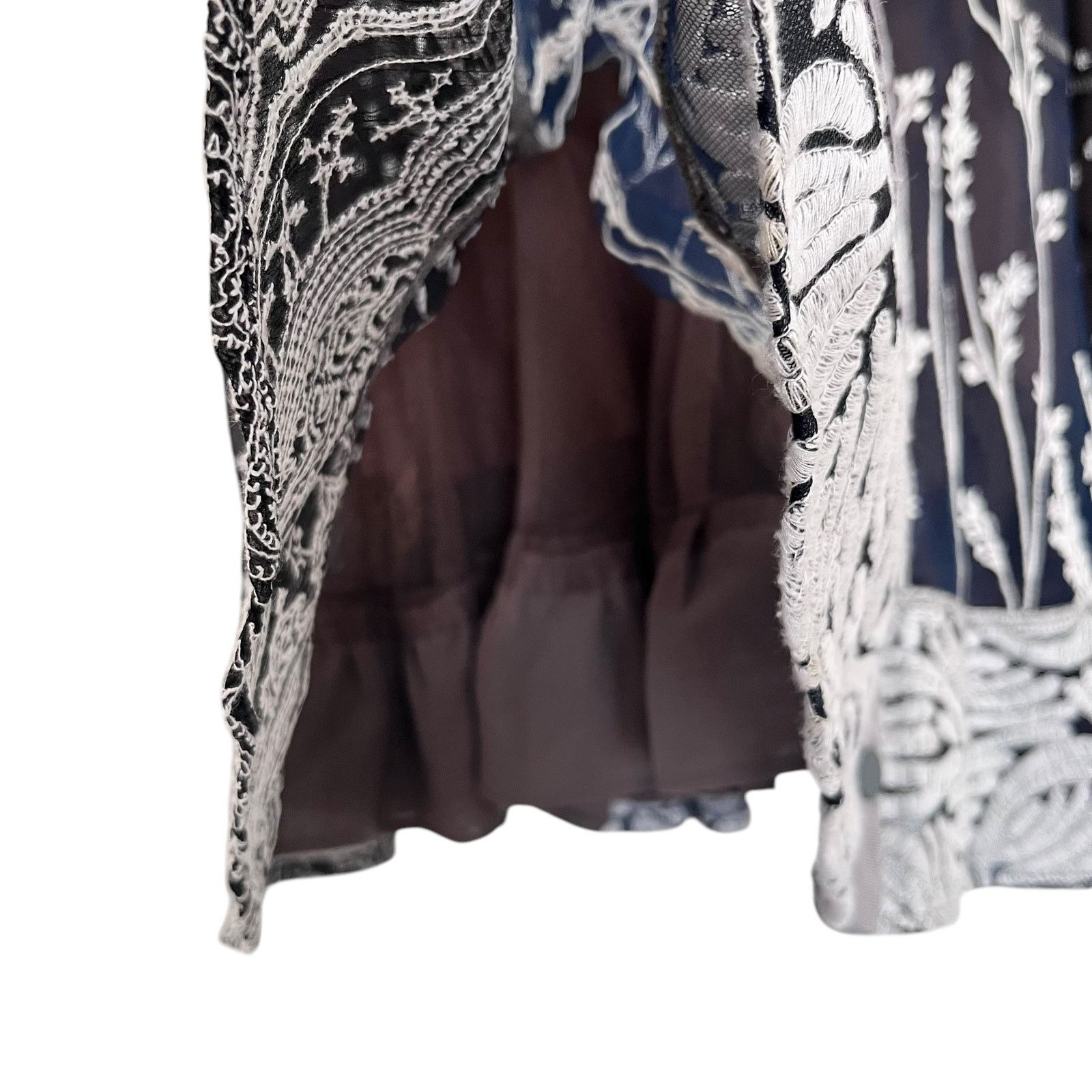 Other Byron Lars Black Navy Floral Embroidered Tulle Midi Skirt Size 26" / US 2 / IT 38 - 7 Thumbnail