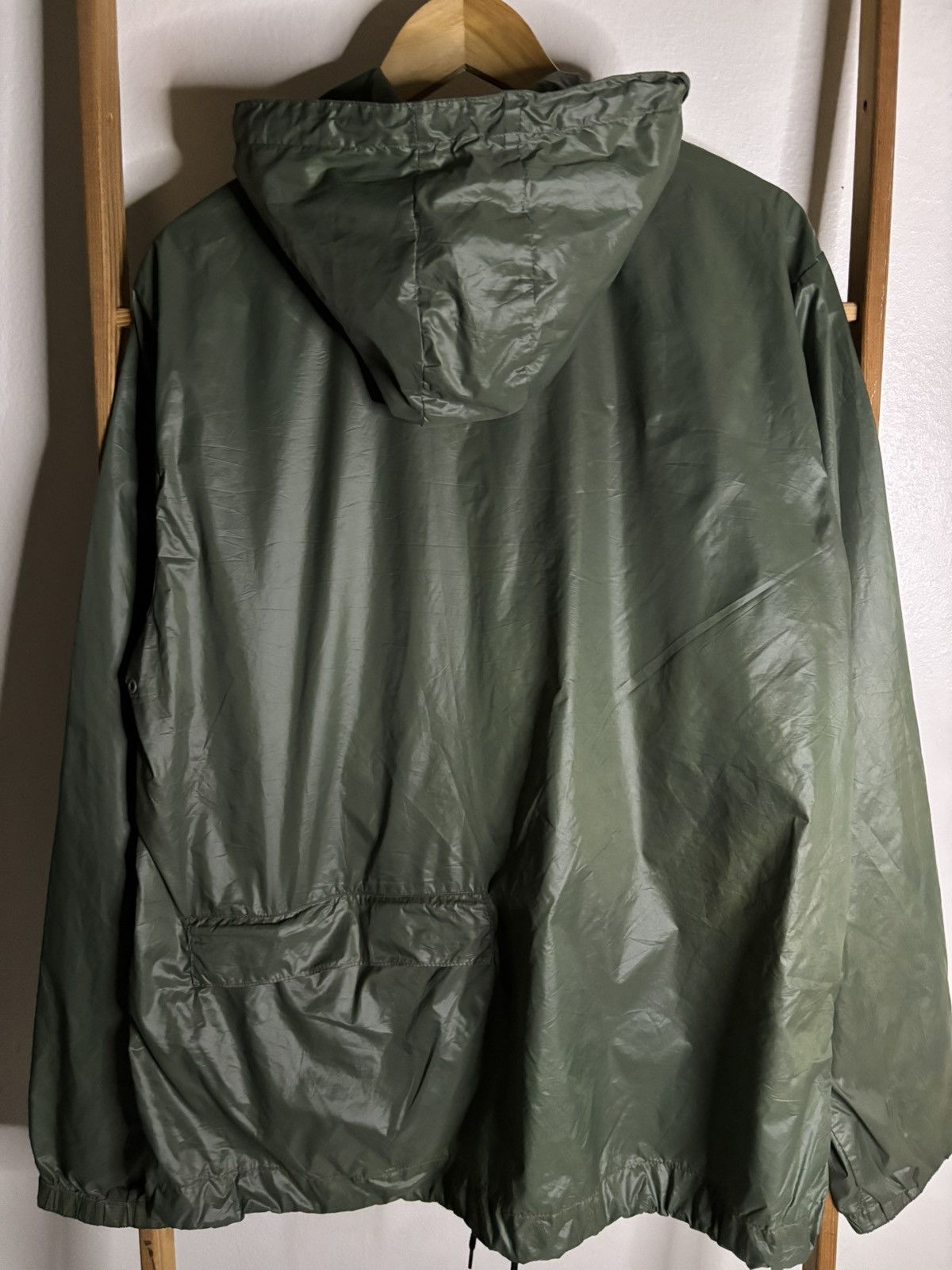 Moncler Moncler Light Jacket Patch Logo Packable Size US L / EU 52-54 / 3 - 3 Thumbnail