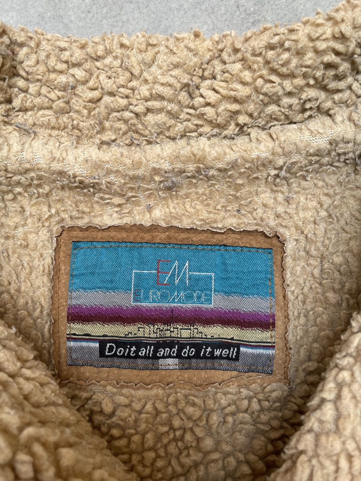 Vintage Vintage Suede Native Ranch Coat XL Shearling Patina Size US XXL / EU 58 / 5 - 9 Thumbnail