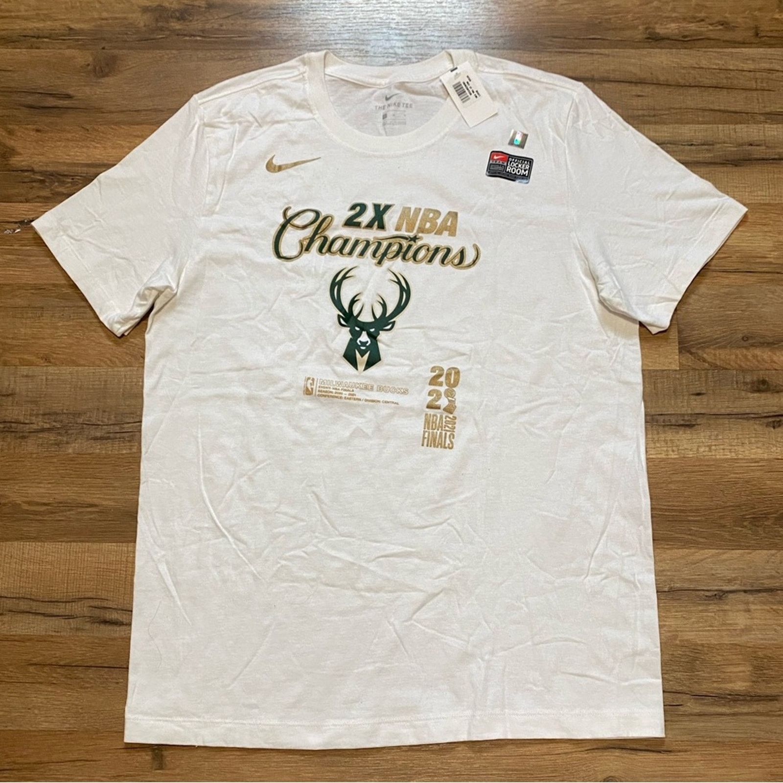 Nike Nike NBA Milwaukee Buck Short Sleeve Sweatpants Matching Set Size US 30 / EU 46 - 9 Thumbnail