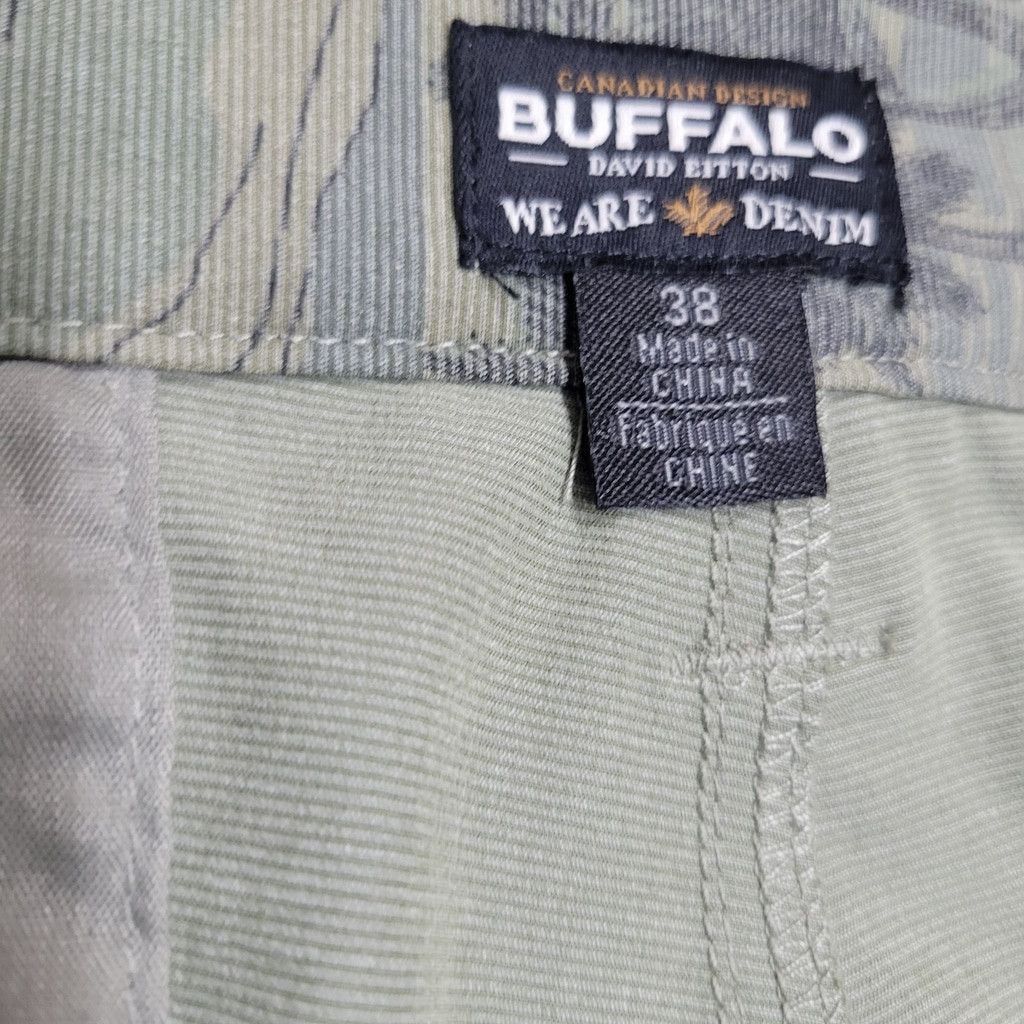 Buffalo David Bitton Buffalo David Bitton Camouflage Chino Shorts 38 Inseam 8" Size US 38 / EU 54 - 8 Thumbnail