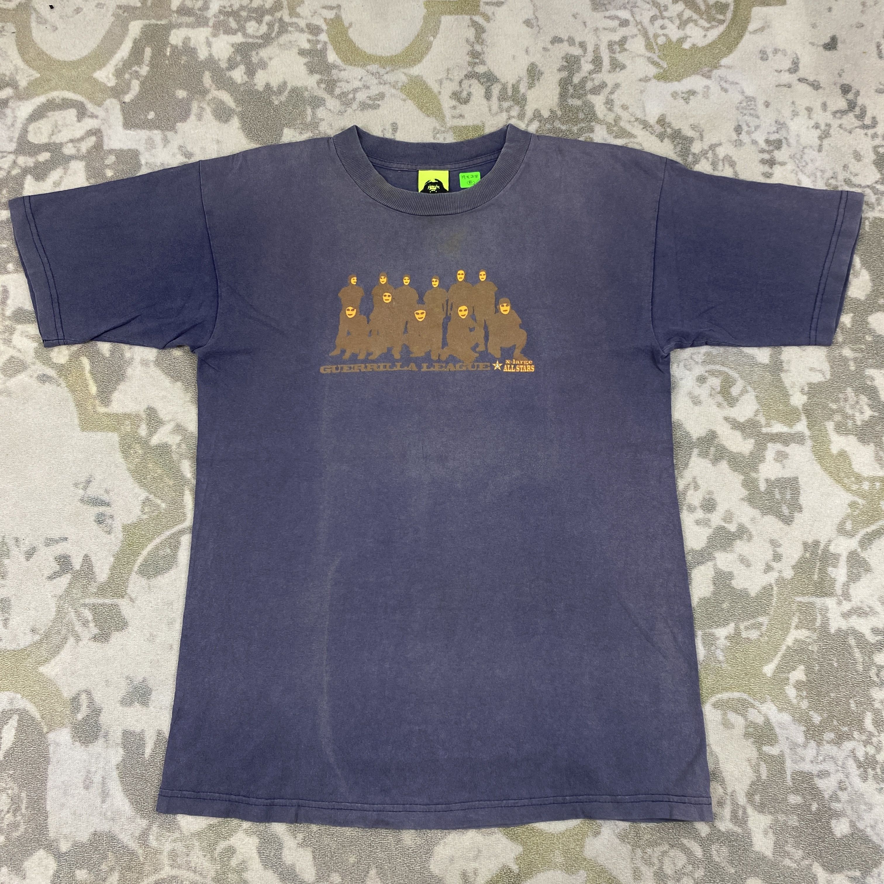 Japanese Brand Vintage XLarge All Stars Medium T-Shirt -B066 Size US M / EU 48-50 / 2 - 1 Thumbnail