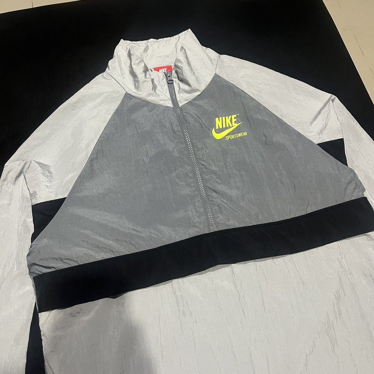 Nike Nike Sportswear Air Max 95 Colorways Anorak Pullover Jacket Size US L / EU 52-54 / 3 - 5 Thumbnail