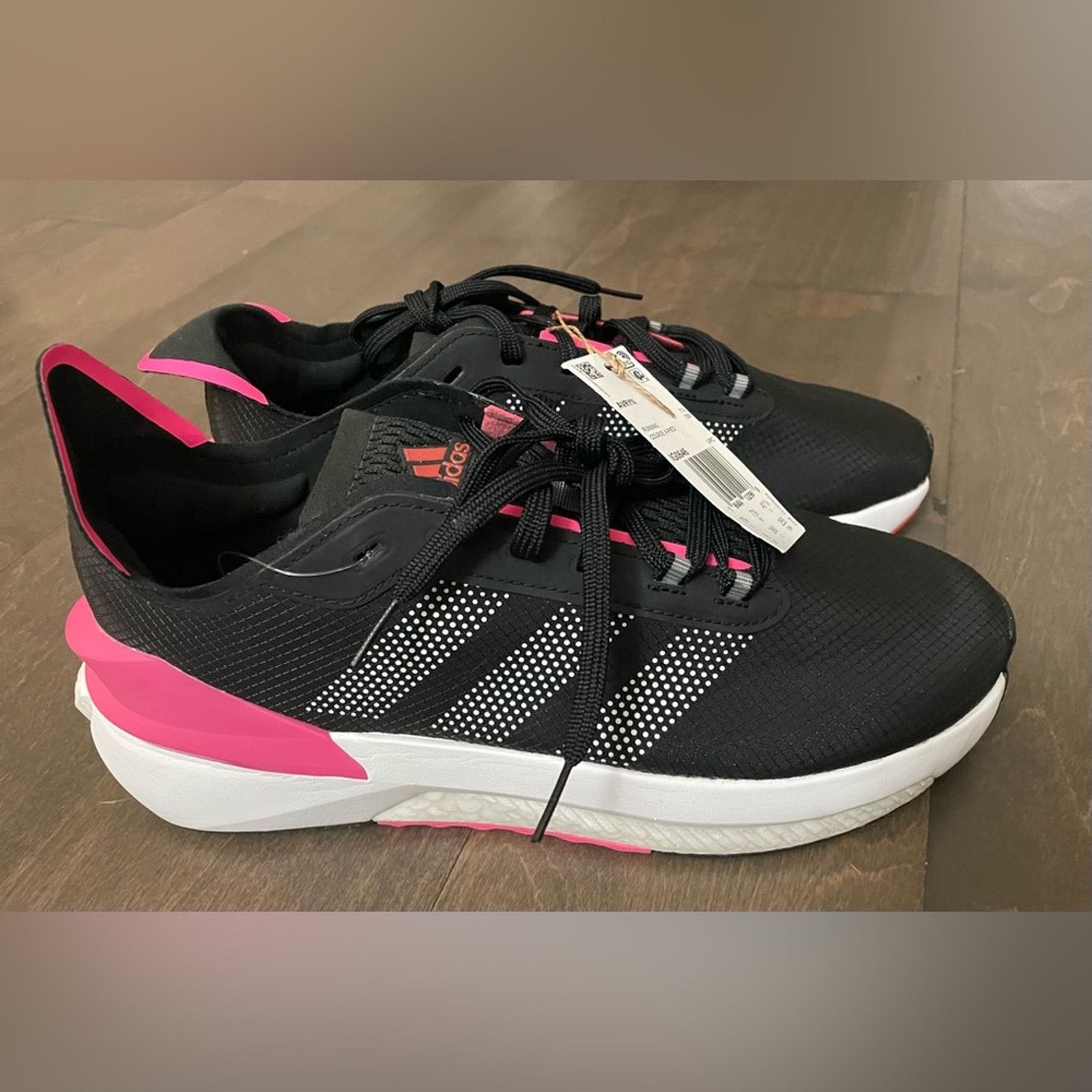 Adidas Adidas Womens Avryn in Core Black/Pink Fusion - Size 9 Size US 9 / IT 39 - 1 Thumbnail