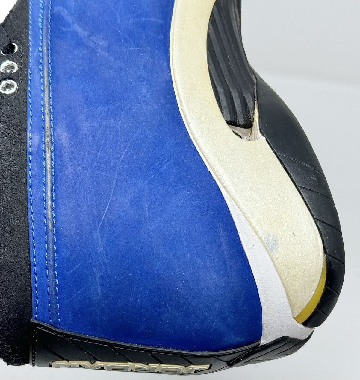 Jordan Brand × Nike Nike Air Jordan XIV 14 Low Laney 2015 Retro size 12 Size US 12 / EU 45 - 16 Thumbnail