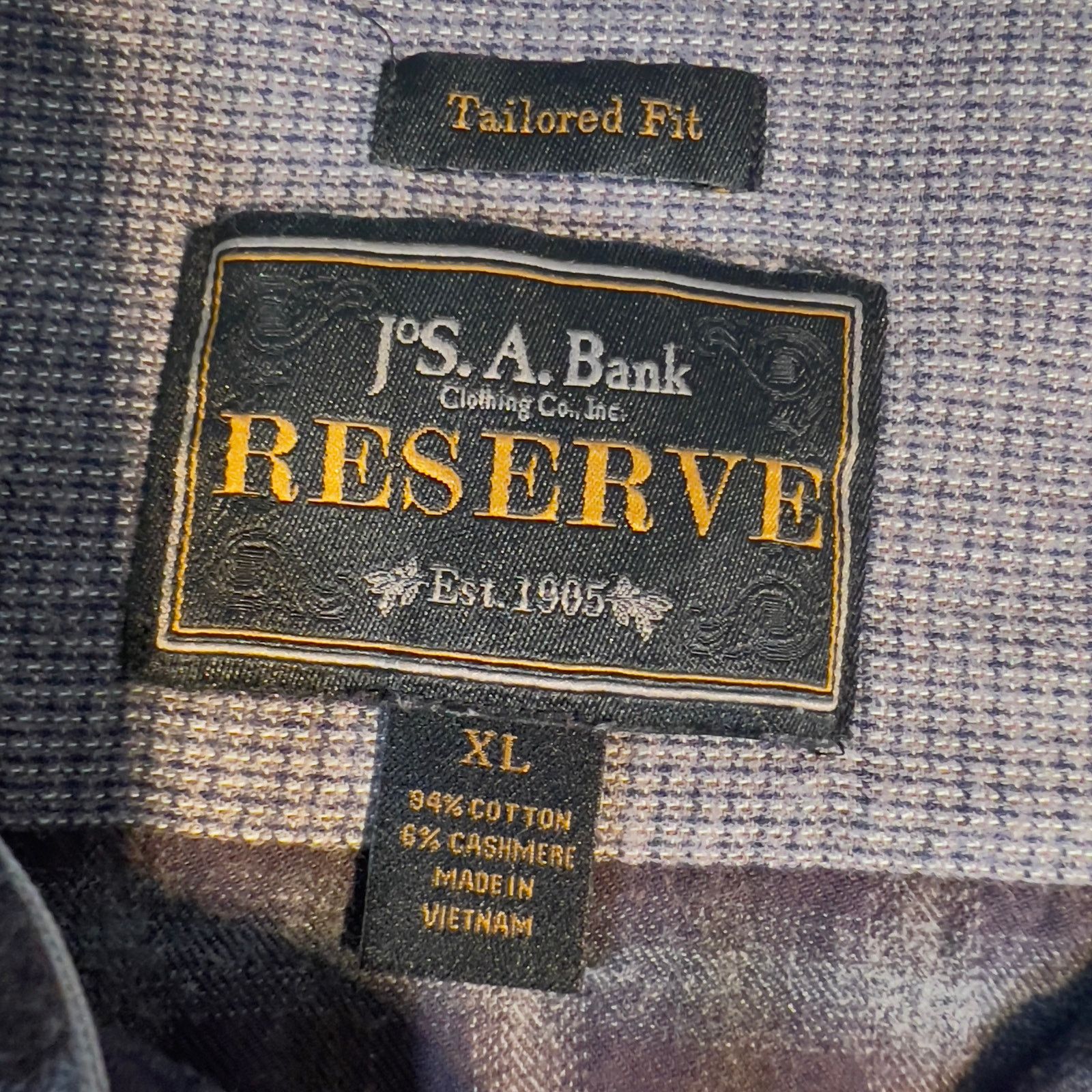 Jos. A. Bank Jos. A Bank Reserve Button Shirt XL Tailored Cashmere Blend Size US XL / EU 56 / 4 - 2 Thumbnail