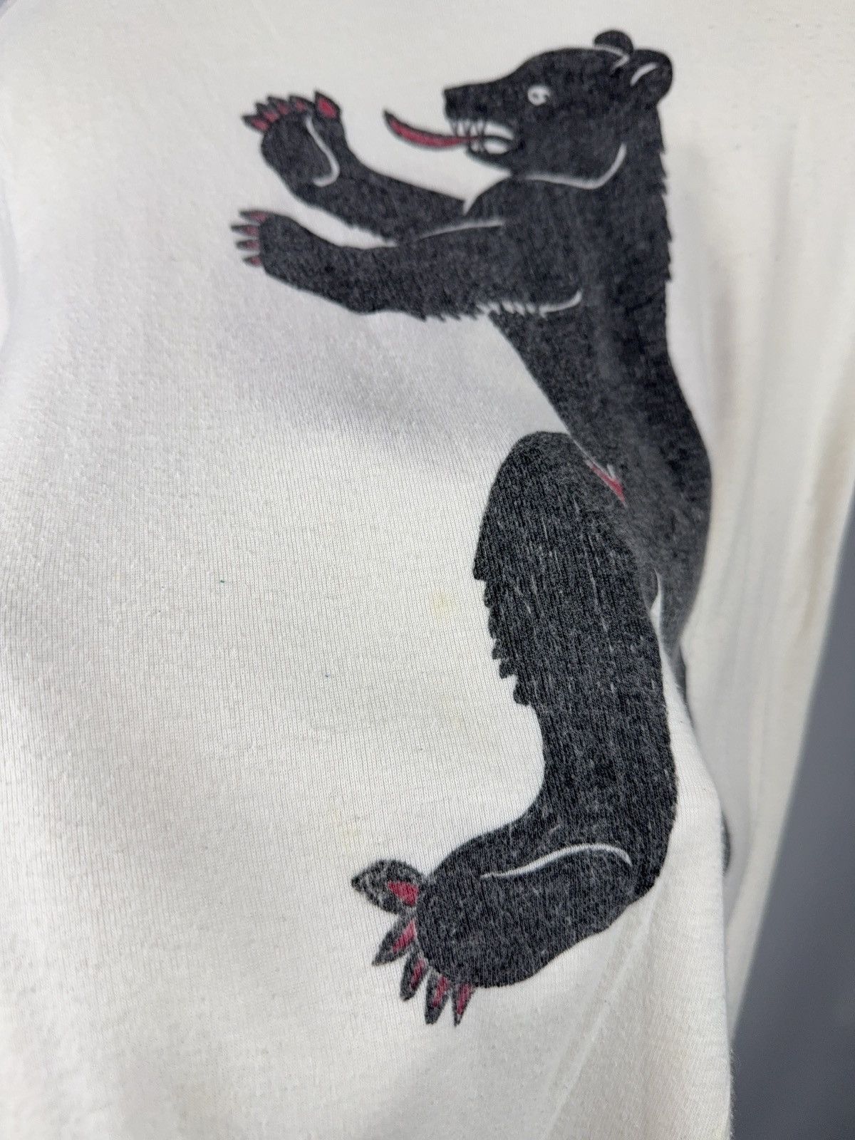 Vintage Retro 80s Vintage Bear Graphic Rare T-Shirt Single Stitch Size US M / EU 48-50 / 2 - 16 Thumbnail