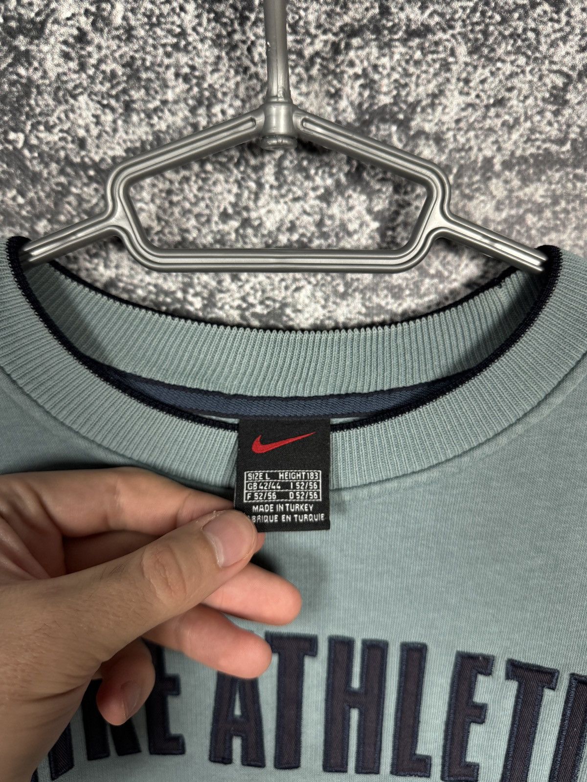 Nike × Vintage Nike Athletic Vintage 90s Sweatshirt Pullover Big Logo Sz L Size US L / EU 52-54 / 3 - 8 Thumbnail