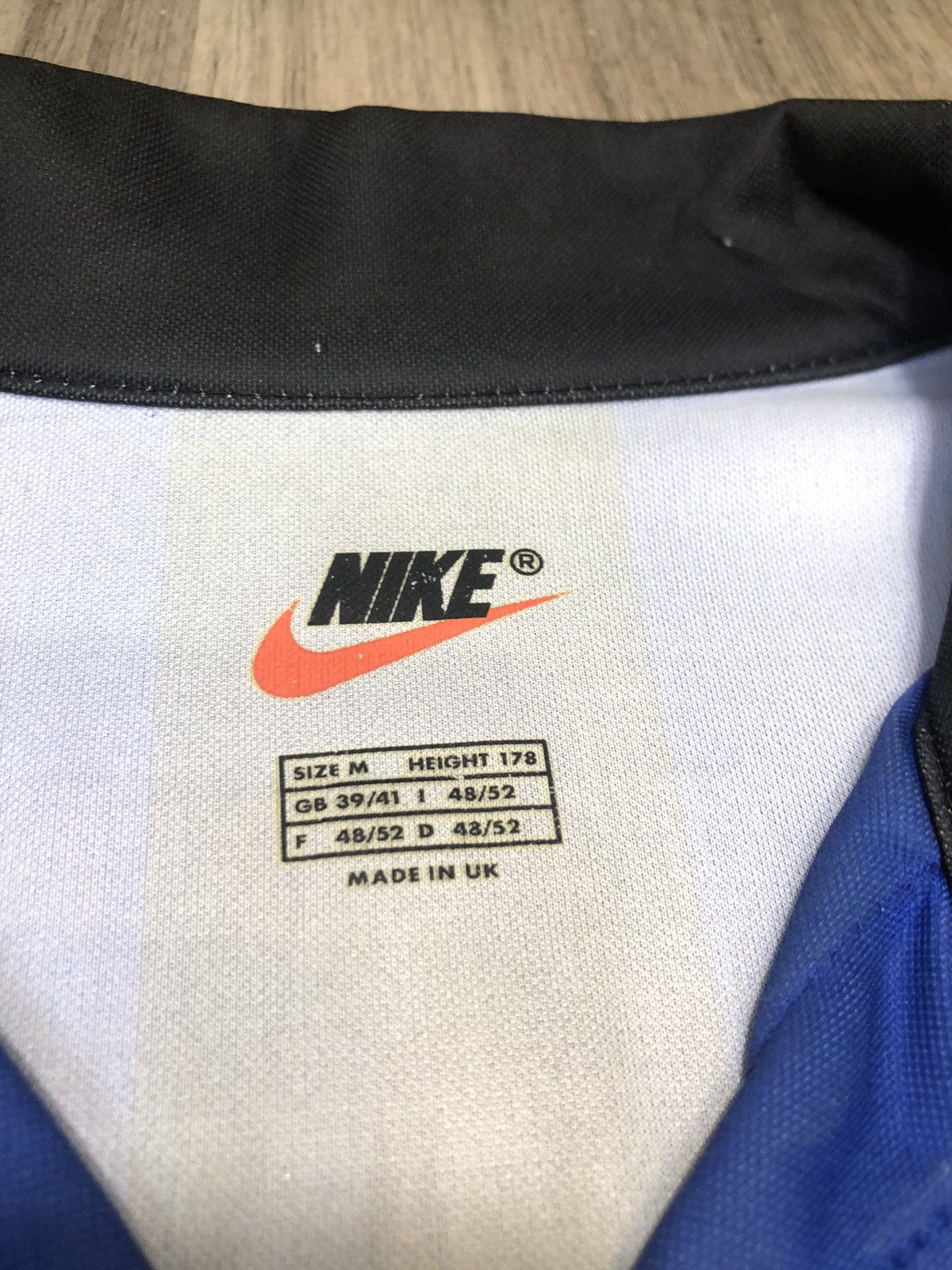 Nike Inter Milan 98/99 home shirt #9 Ronaldo Size US M / EU 48-50 / 2 - 8 Thumbnail