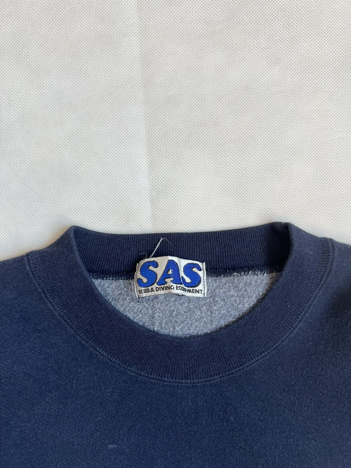 Vintage Vintage SAS Scuba Diving Equipment Blue Paradise Crewneck Size US L / EU 52-54 / 3 - 2 Thumbnail