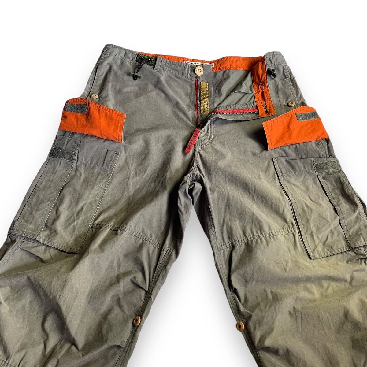 20471120 🇯🇵 291295 = HOMME 3 WAYS NYLON PARACHUTE CARGO PANTS Size US 34 / EU 50 - 9 Thumbnail