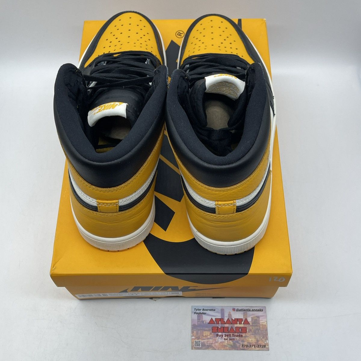 Jordan Brand Air Jordan 1 high yellow toe Size US 11 / EU 44 - 5 Thumbnail
