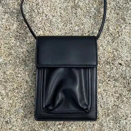 Men Small Casual Crossbody Bag Pu Leather in Black