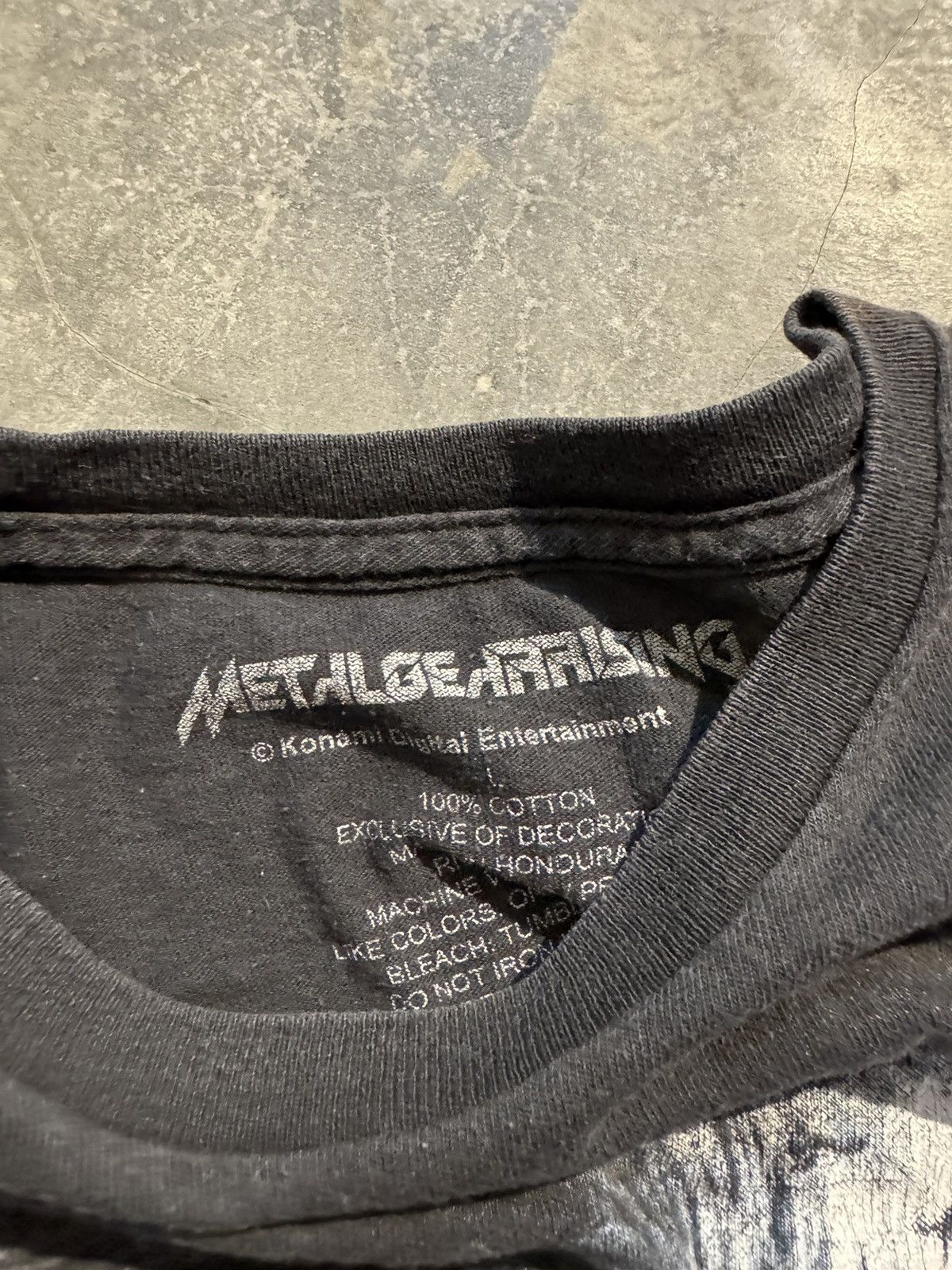 Japanese Brand Vintage metal gear rising tee Size US L / EU 52-54 / 3 - 3 Thumbnail