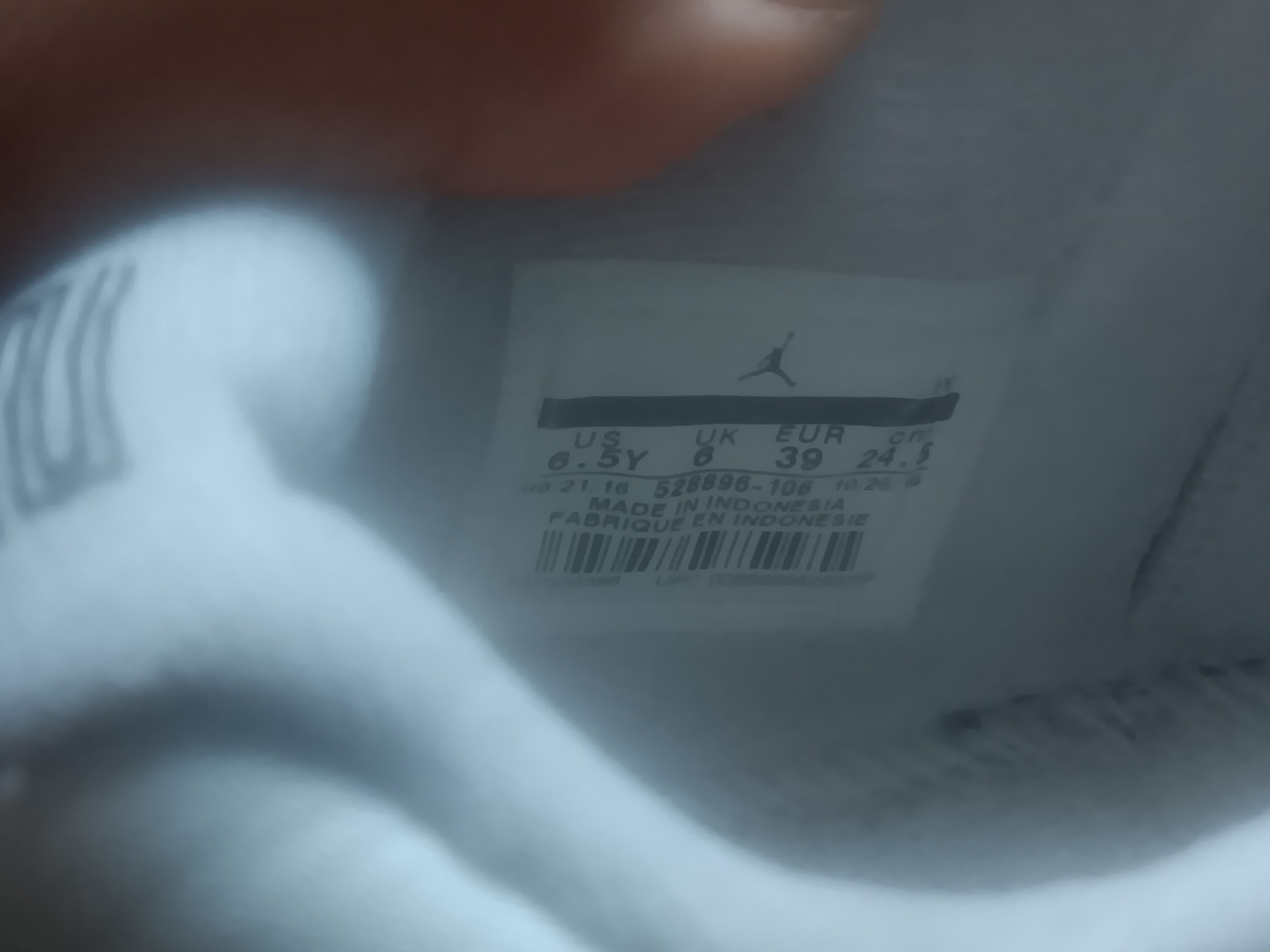 Jordan Brand Nike Air Jordan Retro 11 Size US 6.5 / EU 39-40 - 8 Thumbnail