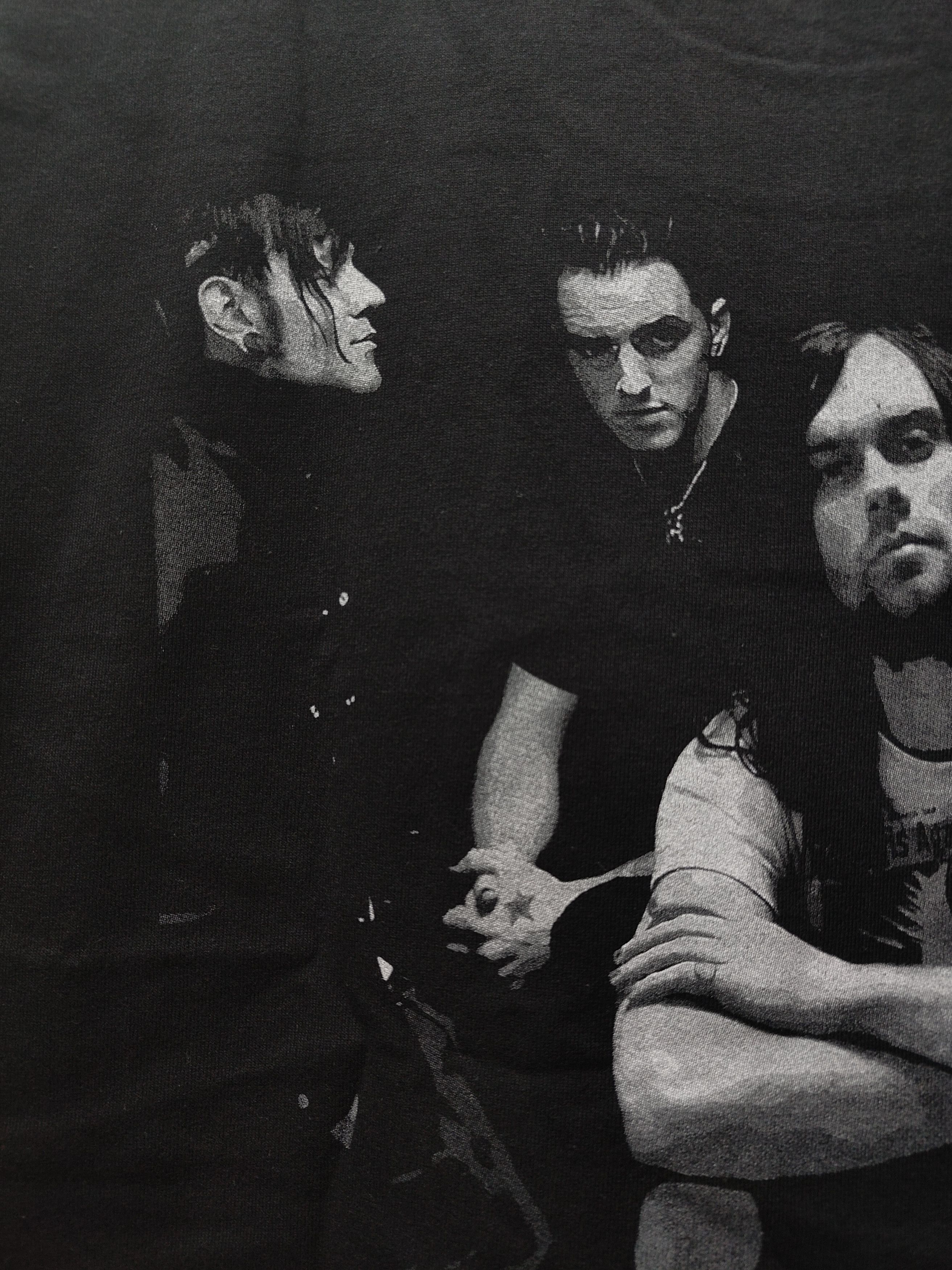 Band Tees The Used In Love And Death Album T-shirt Size US XL / EU 56 / 4 - 6 Thumbnail