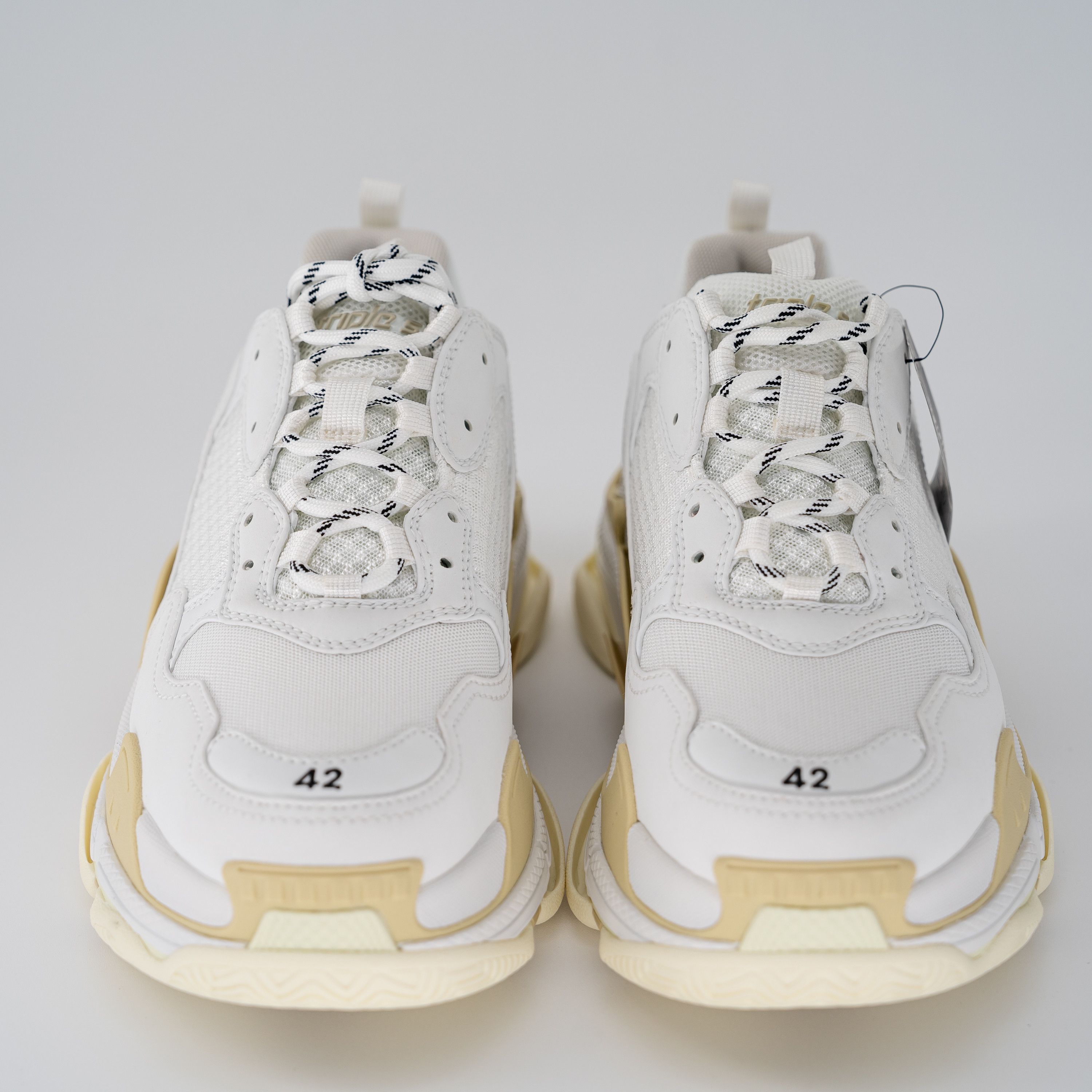 Balenciaga size EU 42 US 12 Balenciaga Triple S White Womens Sneakers Size US 12 / IT 42 - 2 Thumbnail