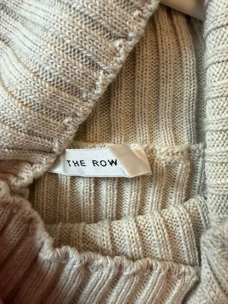 The Row The Row Beige two-tone patchwork turtleneck sweater Size S / US 4 / IT 40 - 6 Thumbnail