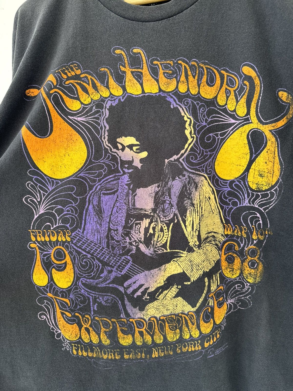 Band Tees VINTAGE JIMMY HENDRIX EXPERIENCE NY CITY Size US XXL / EU 58 / 5 - 3 Thumbnail