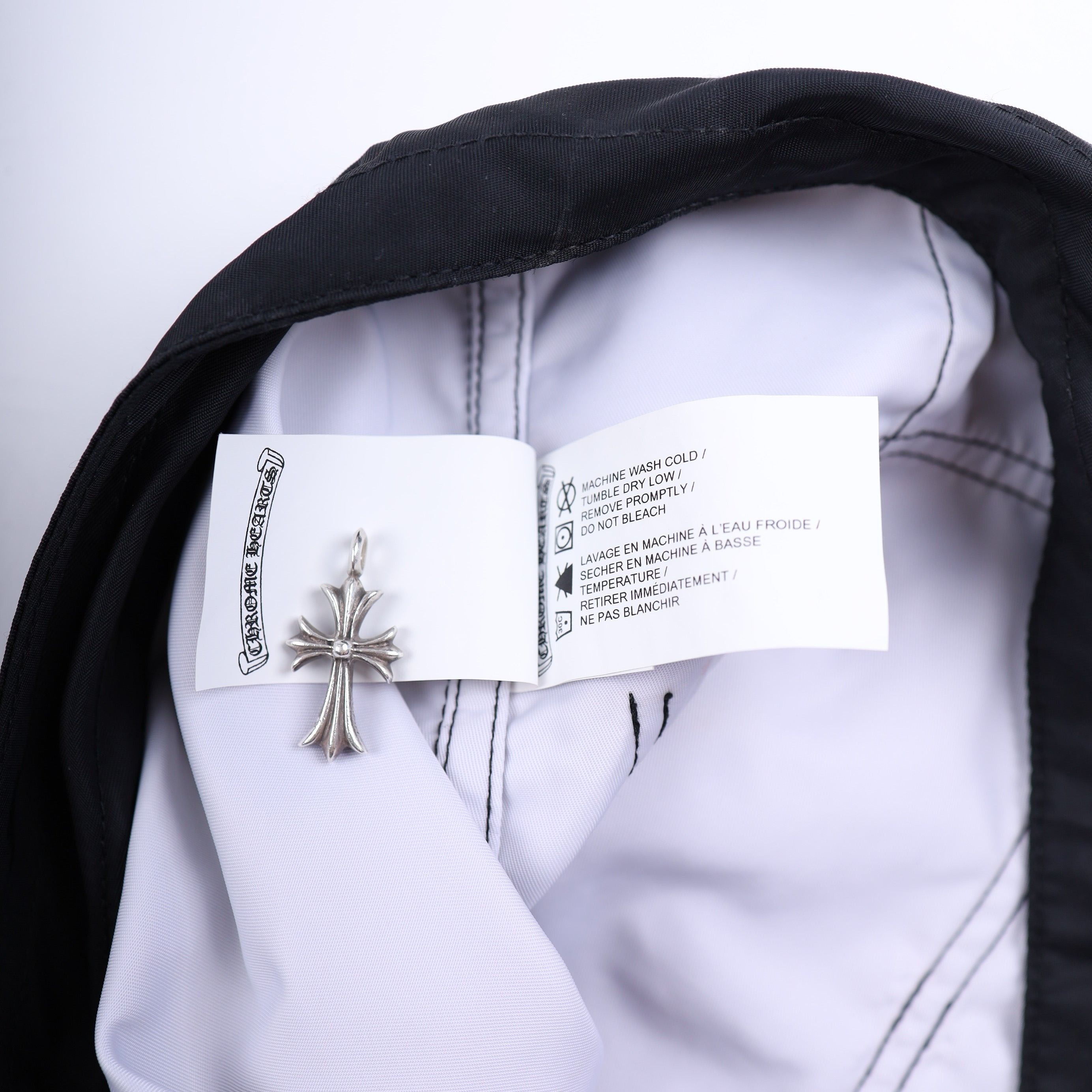 Chrome Hearts CHROME HEARTS BLACK BOARD SHORTS WITH CH PATCH 34 Size US 34 / EU 50 - 10 Thumbnail