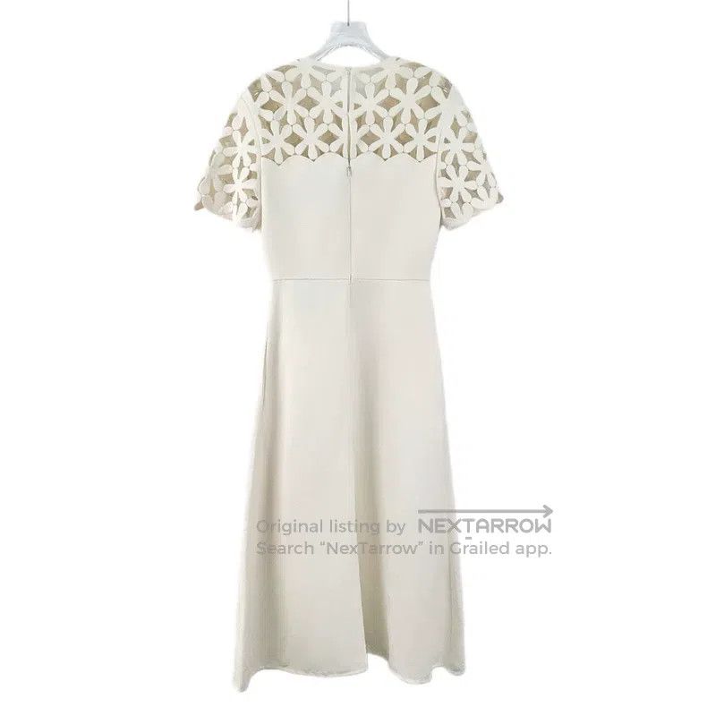 Valentino Valentino White floral openwork crew neck short-sleeved dr Size XS / US 0-2 / IT 36-38 - 2 Thumbnail