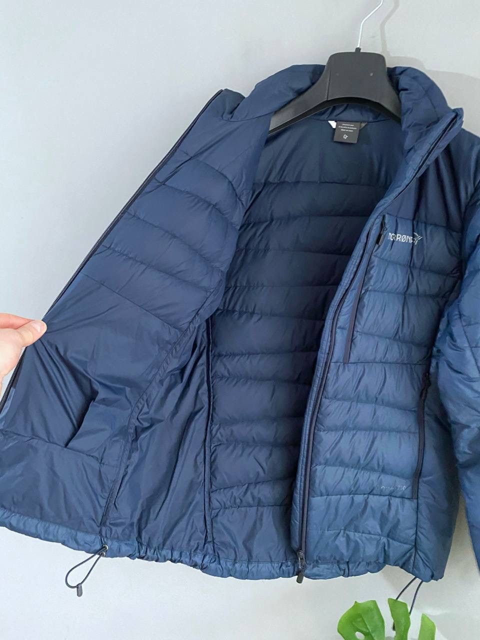 Norrona Norrona Falketind Down 750 Women's Outdoor Puffer Jacket, M Size M / US 6-8 / IT 42-44 - 9 Thumbnail