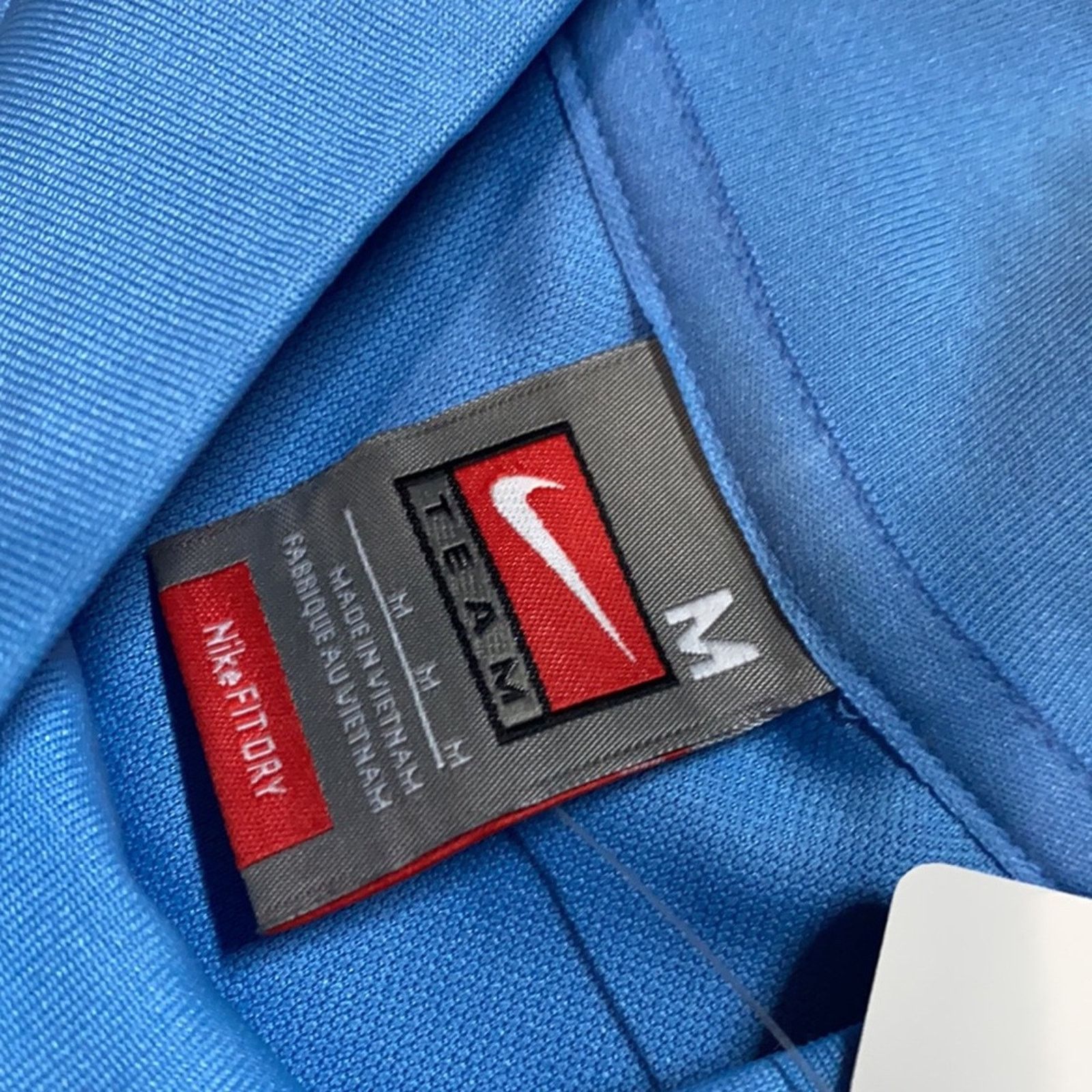 Nike 2008 Nike Fit Dry UNC Center Swoosh Crewneck / Long sleeve Size US M / EU 48-50 / 2 - 7 Thumbnail