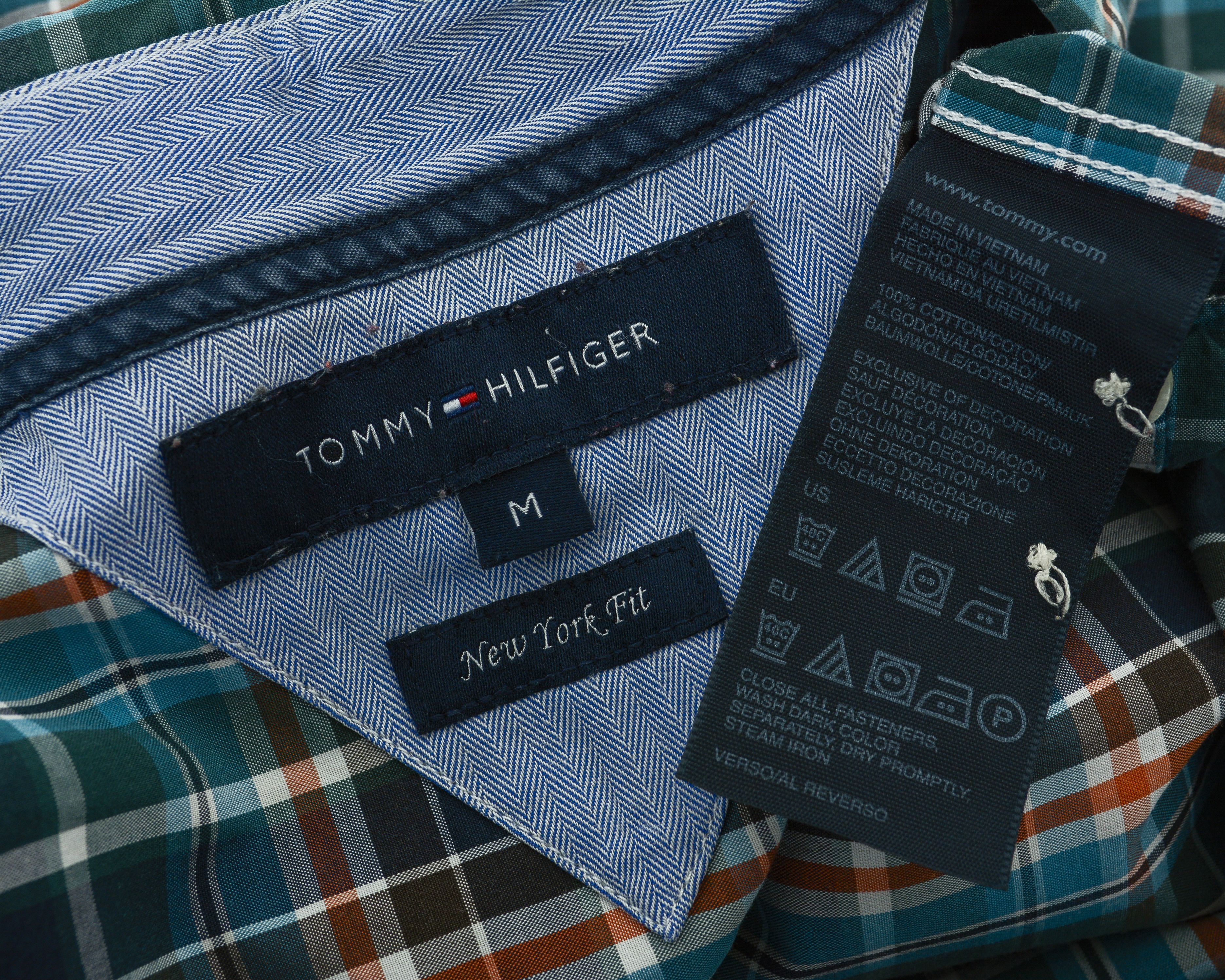 Tommy Hilfiger New York Fit Casual Shirt Long Sleeve Button Check Tartan Size US M / EU 48-50 / 2 - 6 Thumbnail