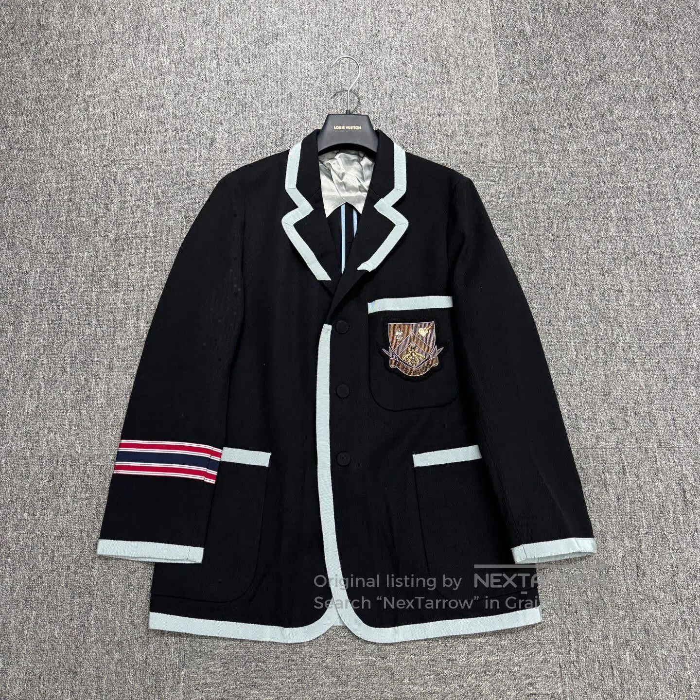 Gucci Guicci Embroidered badge wool suit jacket| Size 46R - 1 Thumbnail