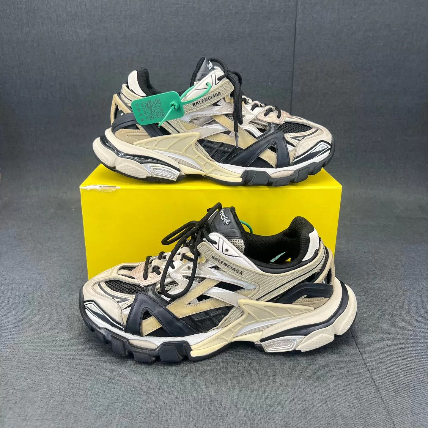 Balenciaga Balenciaga Track 2 Black/White/Gray 41 Size US 8 / EU 41 - 2 Thumbnail