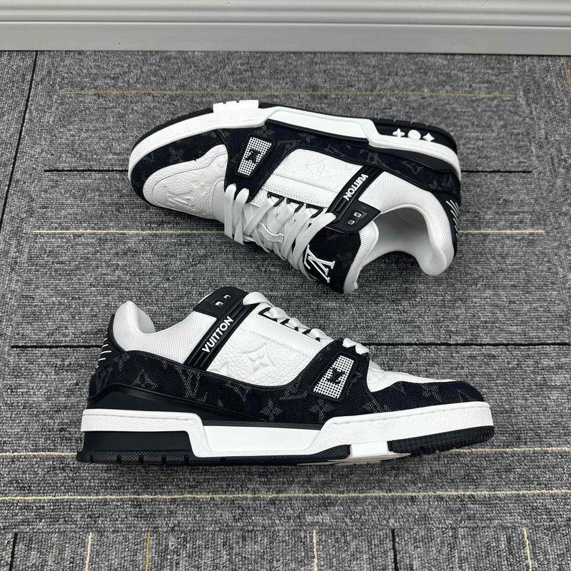 Louis Vuitton Louis Vuitton Panda Trainer Low Top Sneakers -2508 Size US 8.5 / EU 41-42 - 8 Thumbnail