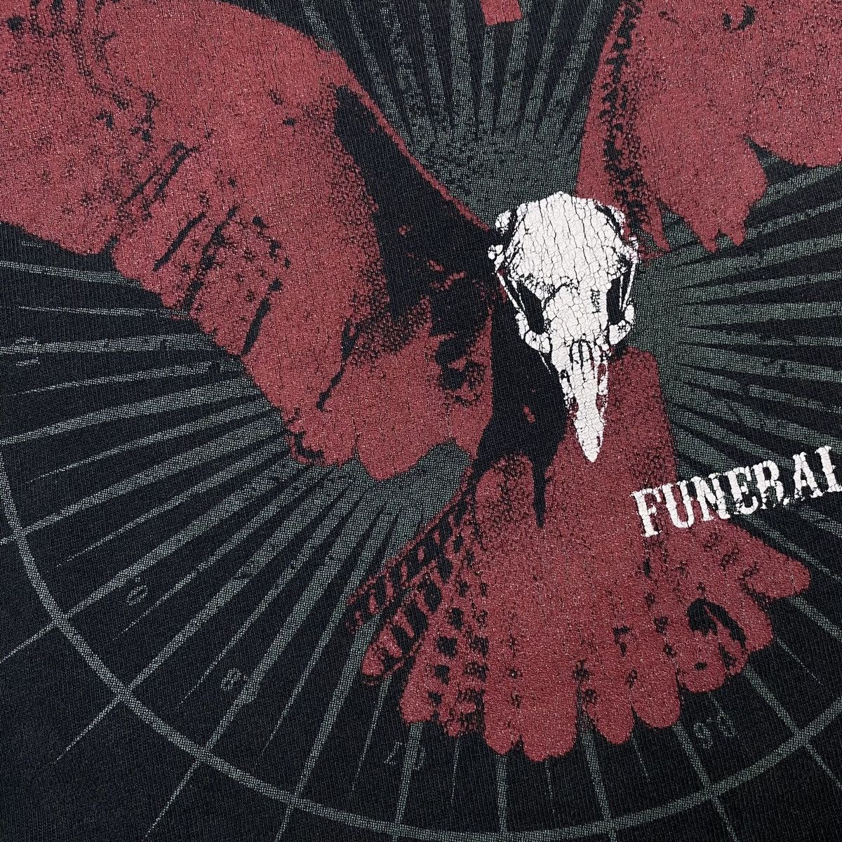 Band Tees Funeral for a friend - Bird skull 2005 vtg Size US L / EU 52-54 / 3 - 4 Thumbnail