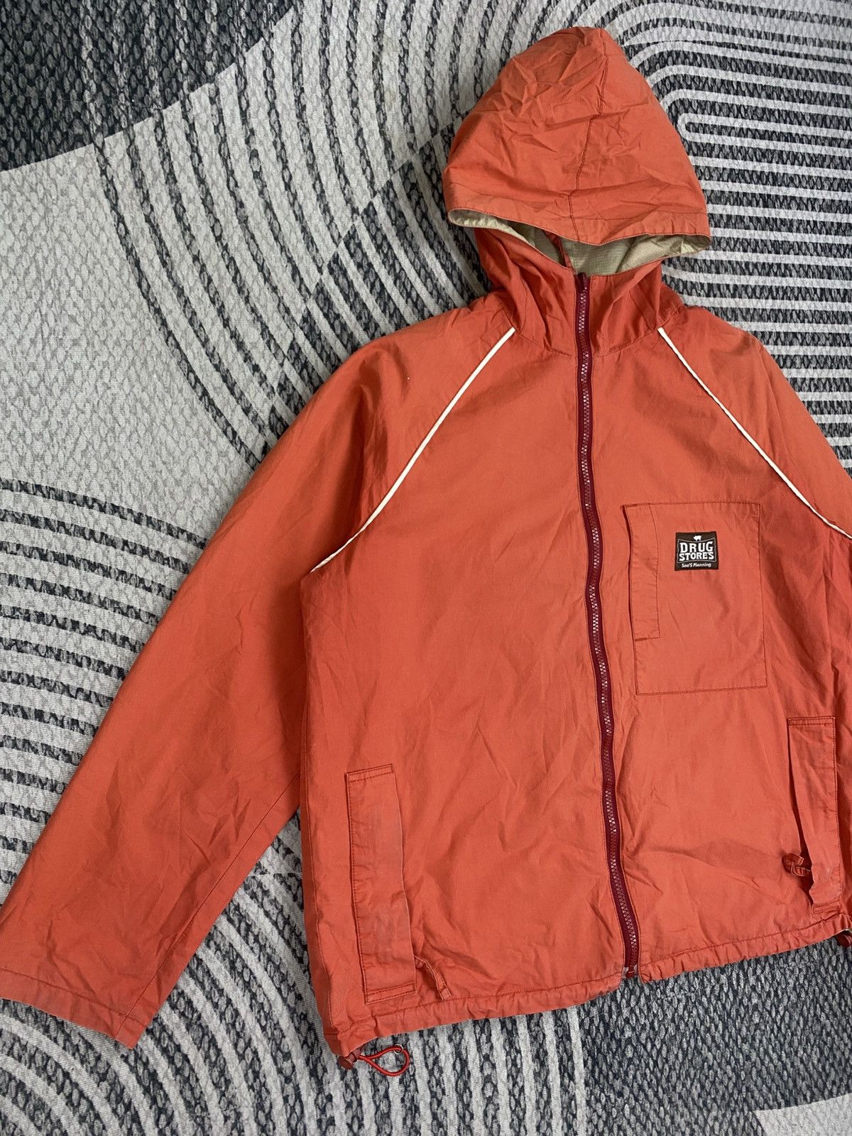 Japanese Brand Vtg Drug Store Orange Hooded Zip-Up Jacket Size US M / EU 48-50 / 2 - 3 Thumbnail
