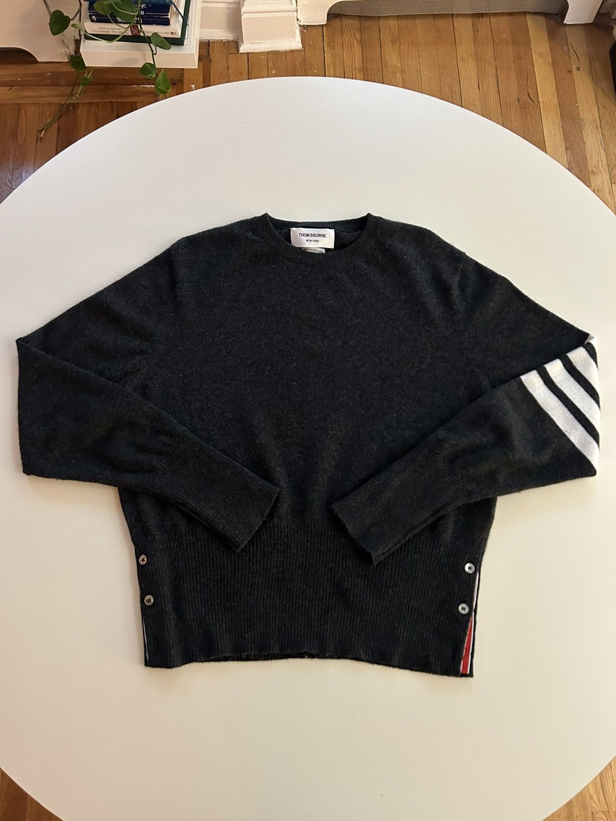 Thom Browne Thom Browne Cashmere 4-bar Pull Over Dark Grey Size US M / EU 48-50 / 2 - 8 Thumbnail